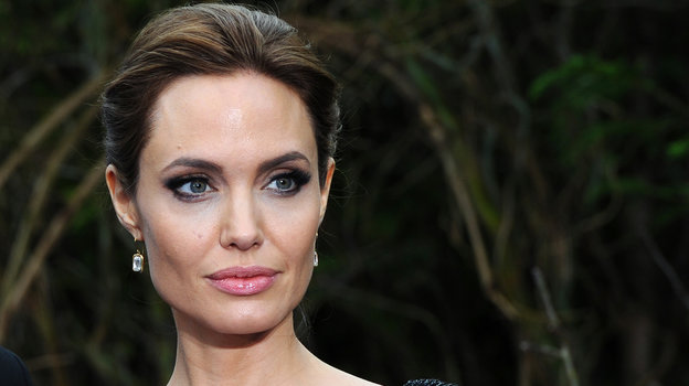Анджелина Джоли и Бред Питт завершили судебные разбирательства
